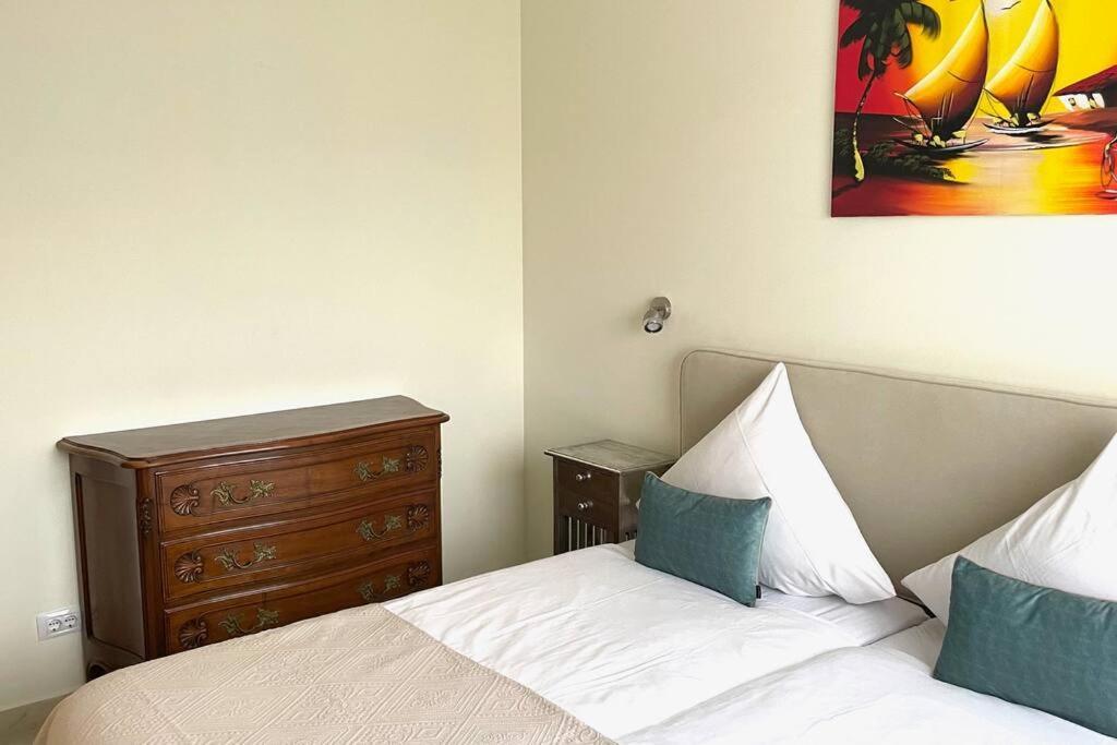 Luxurioese Duplex Ferienwohnung In Sehr Ruhiger Wohnanlage Mit Meerblick Palm-mar Exterior foto
