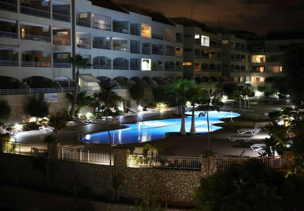 Luxurioese Duplex Ferienwohnung In Sehr Ruhiger Wohnanlage Mit Meerblick Palm-mar Exterior foto