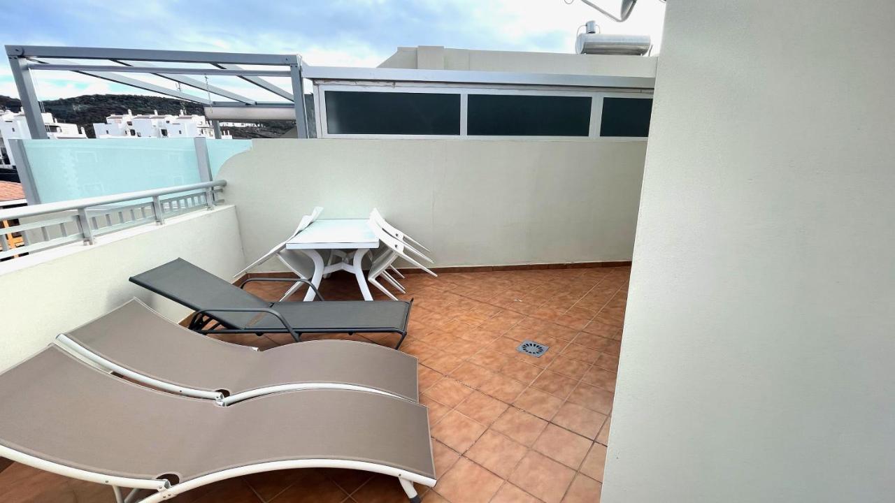 Luxurioese Duplex Ferienwohnung In Sehr Ruhiger Wohnanlage Mit Meerblick Palm-mar Exterior foto